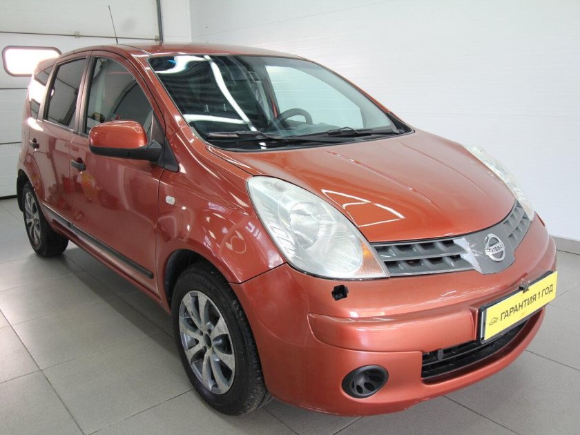 Ниссан ноут 2008