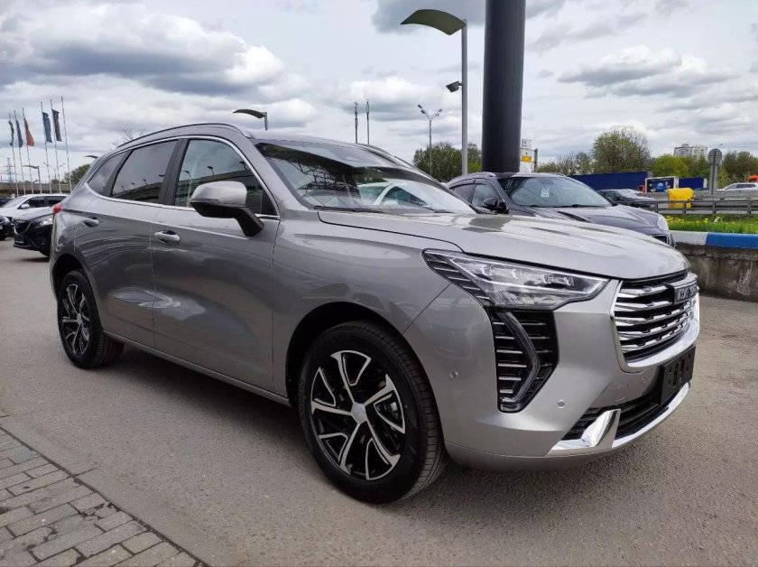 Haval Jolion платиновый неон