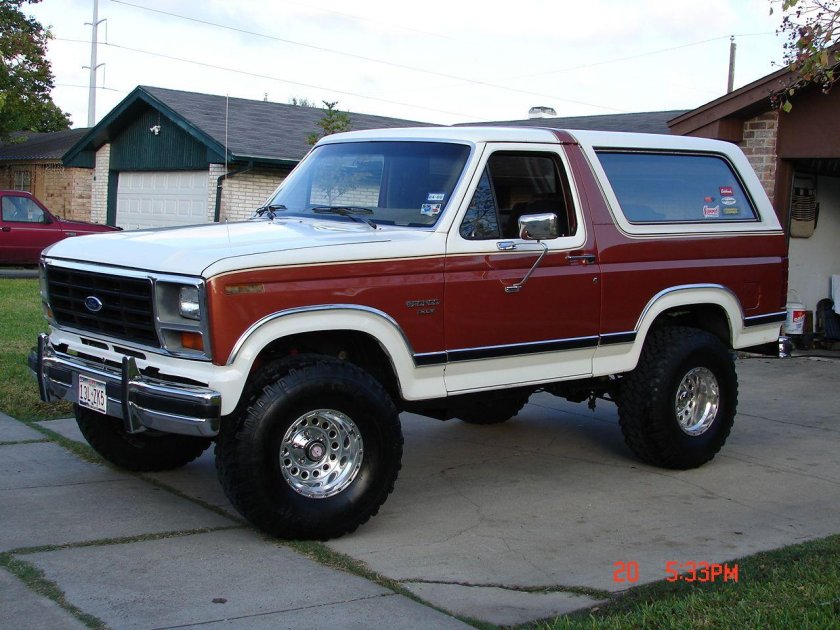 Ford Bronco 80
