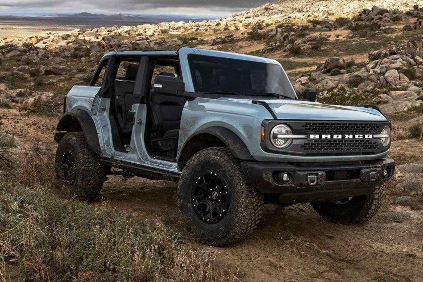 Ford bronco raptor
