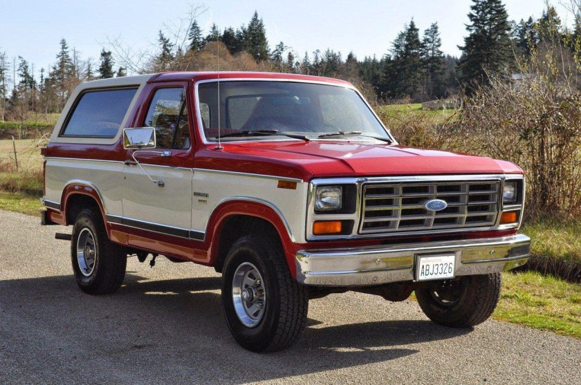 Джип Форд Бронко