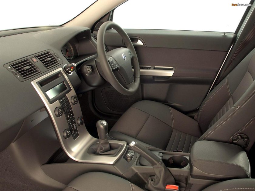 Вольво s40 2008 салон
