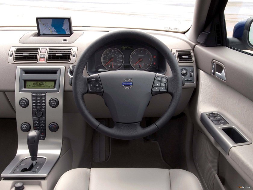 Volvo s40 2006 салон