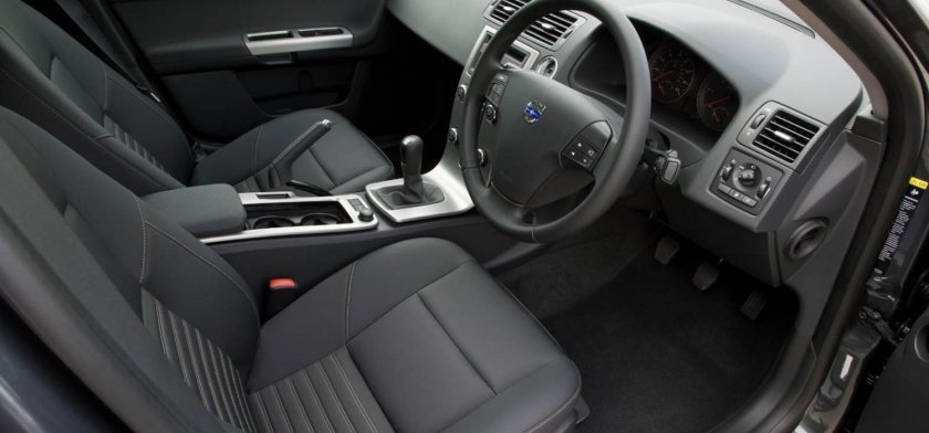 Вольво s40 2008 салон