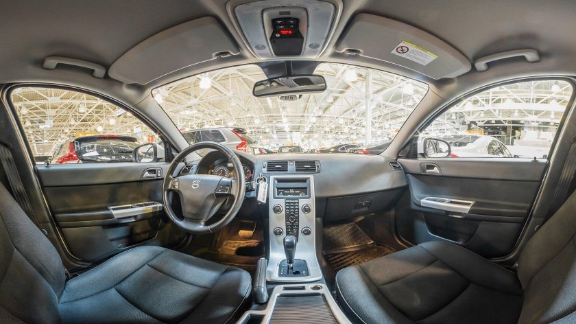 Салон Вольво с40в40