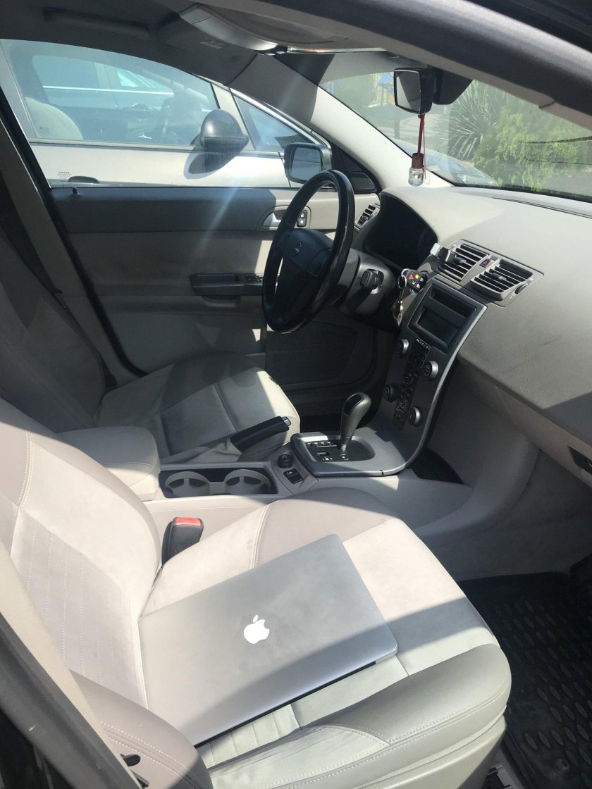 Вольво s40 2008 салон