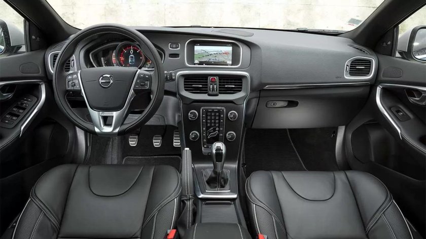 Вольво v40 салон