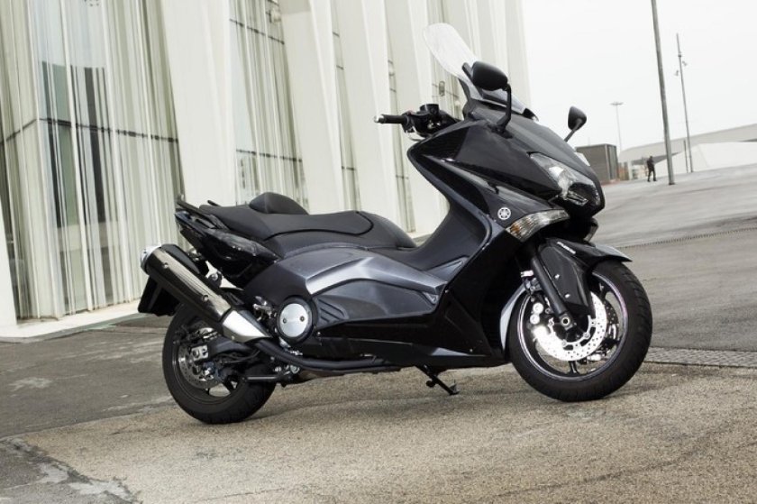 Yamaha t Max 560