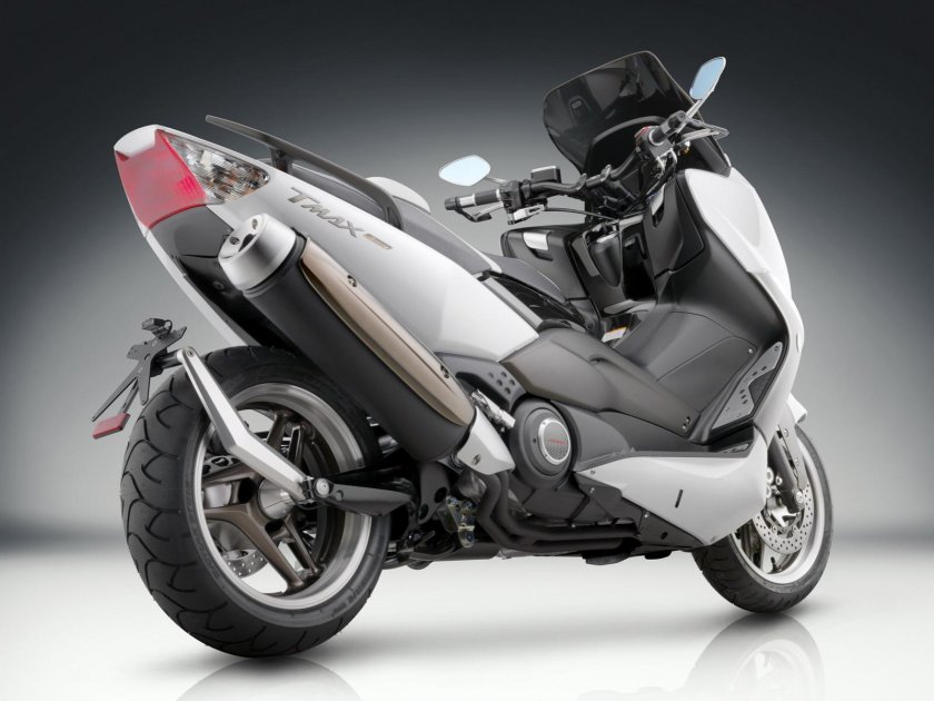 Yamaha t Max 500