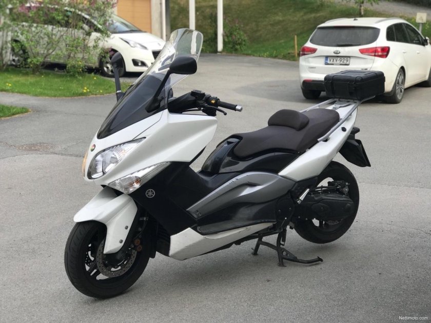 Yamaha t Max 500
