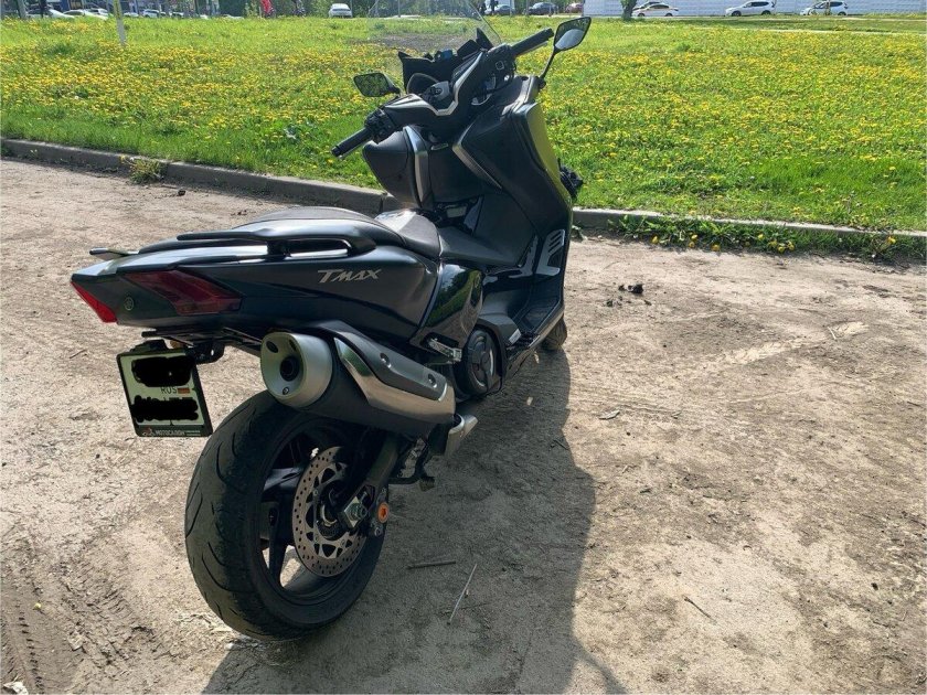 Максискутер yamaha tmax 530