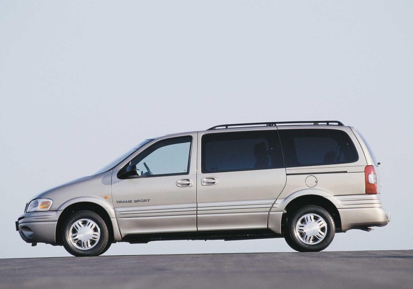 Chevrolet Trans Sport, 2001