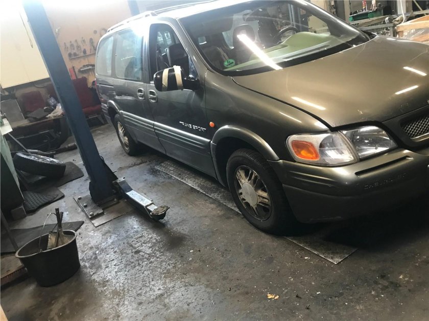 Шевроле Trans Sport