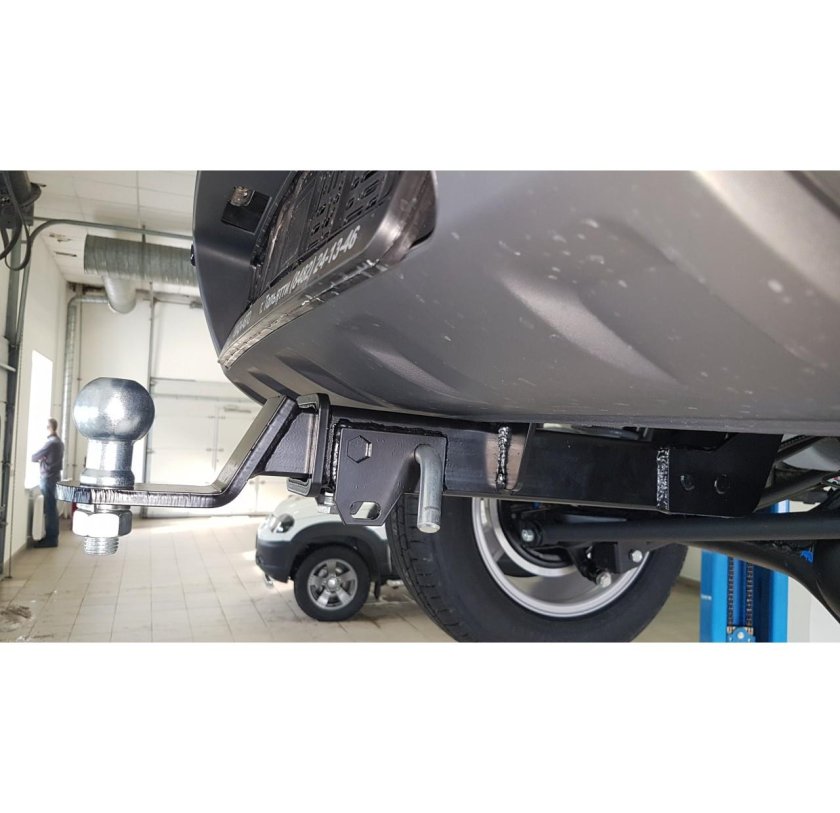 Штатный фаркоп Шевроле Нива 2123