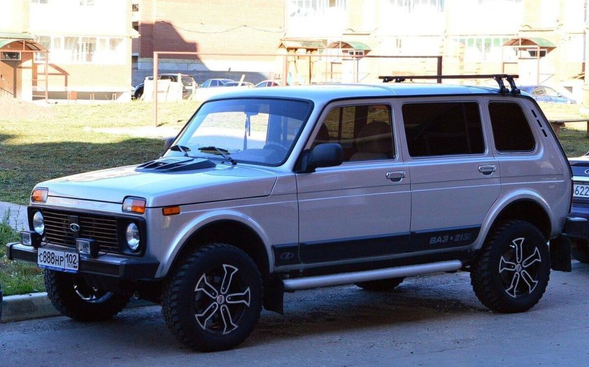 Лада Нива 2131
