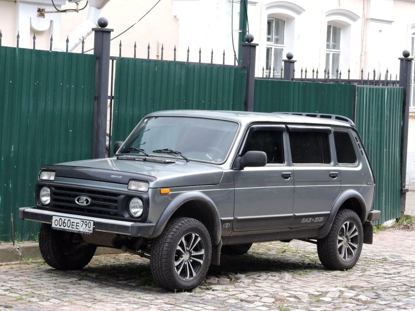 Лада Нива 2131