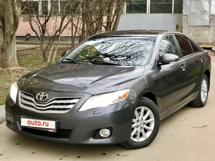 Toyota Camry 40 кузов 2011