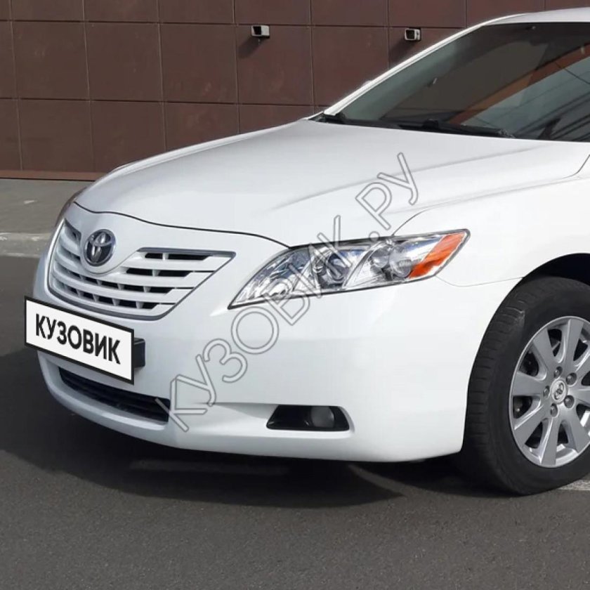 Toyota Camry v40