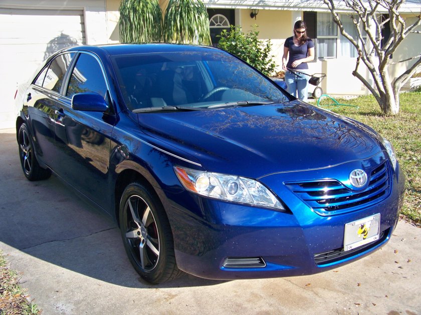 Toyota Camry 3.5 синяя