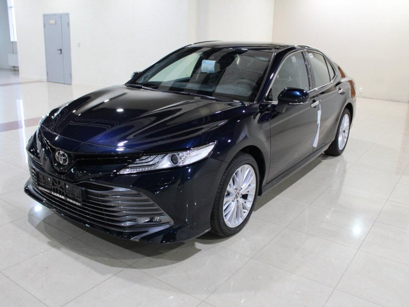 Toyota Camry xv70