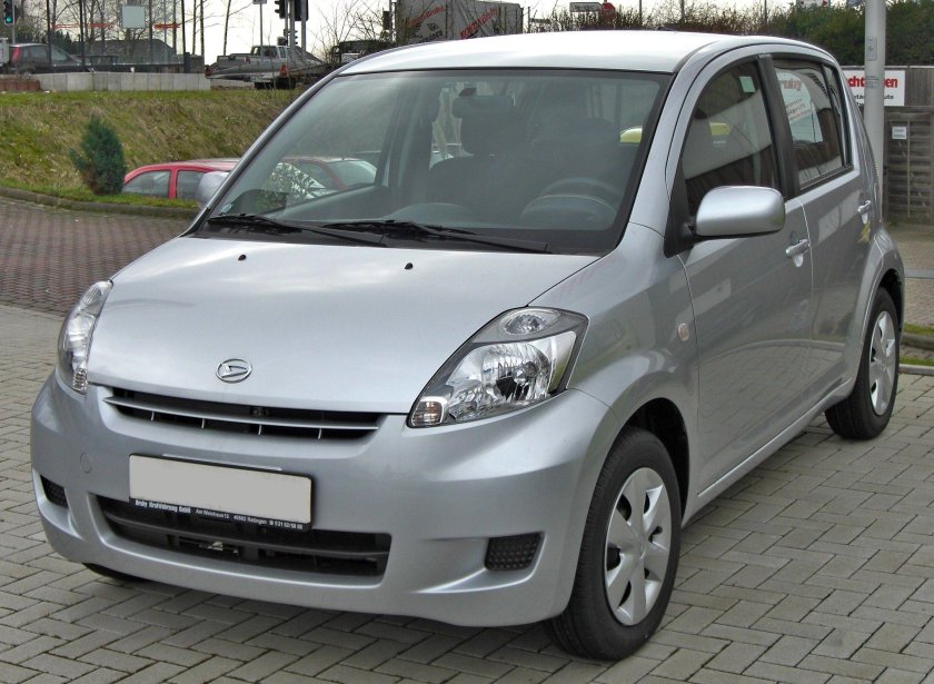 Daihatsu Sirion 2005