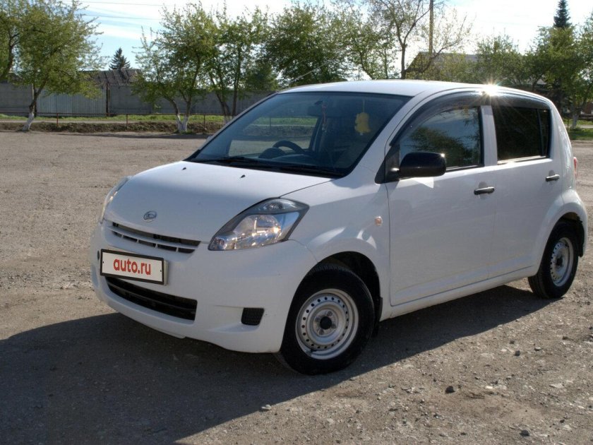 Тойота Пассо 1.0