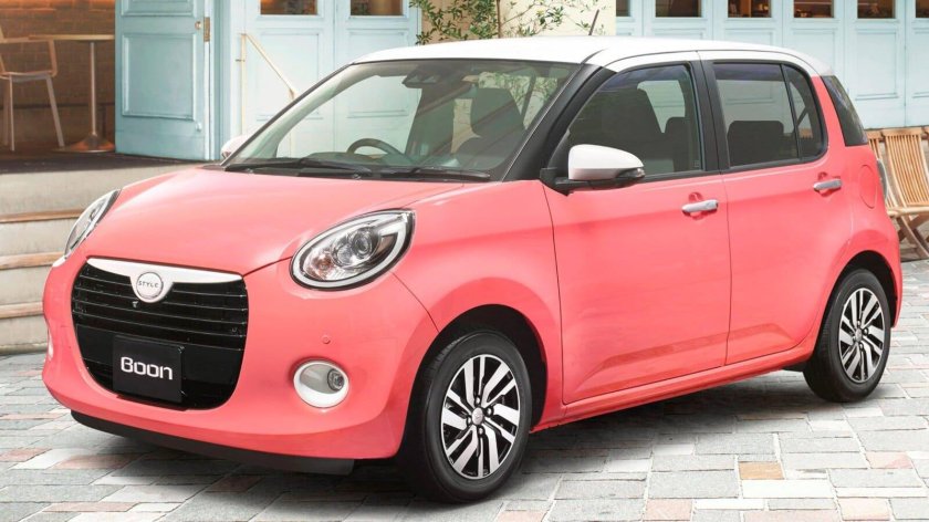 Машина Daihatsu Boon