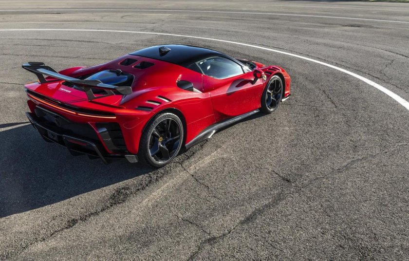 Ferrari sf 90 xx stradale