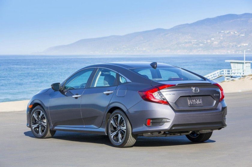 Honda Civic 2016 седан
