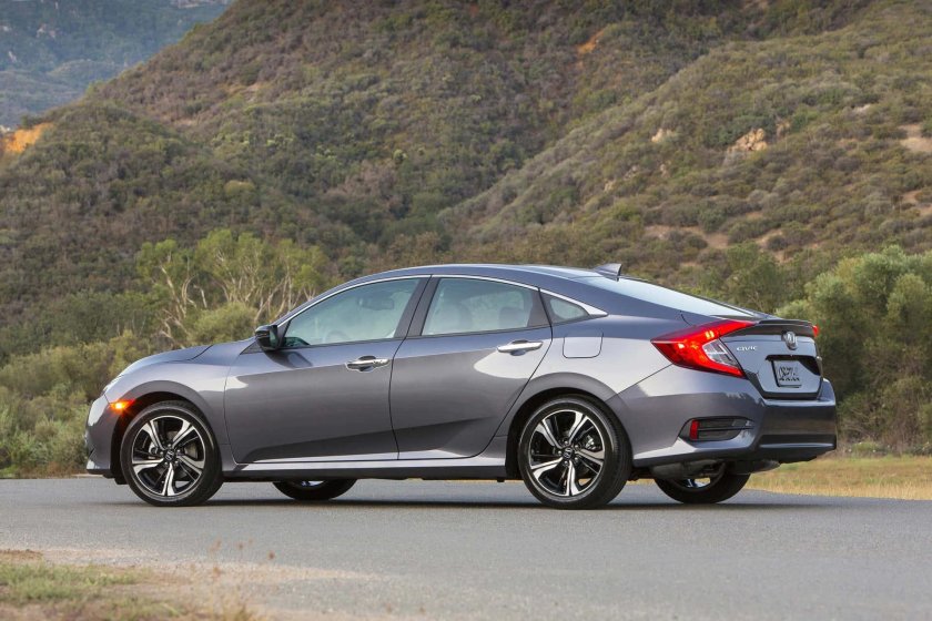 Honda Civic 2016 седан