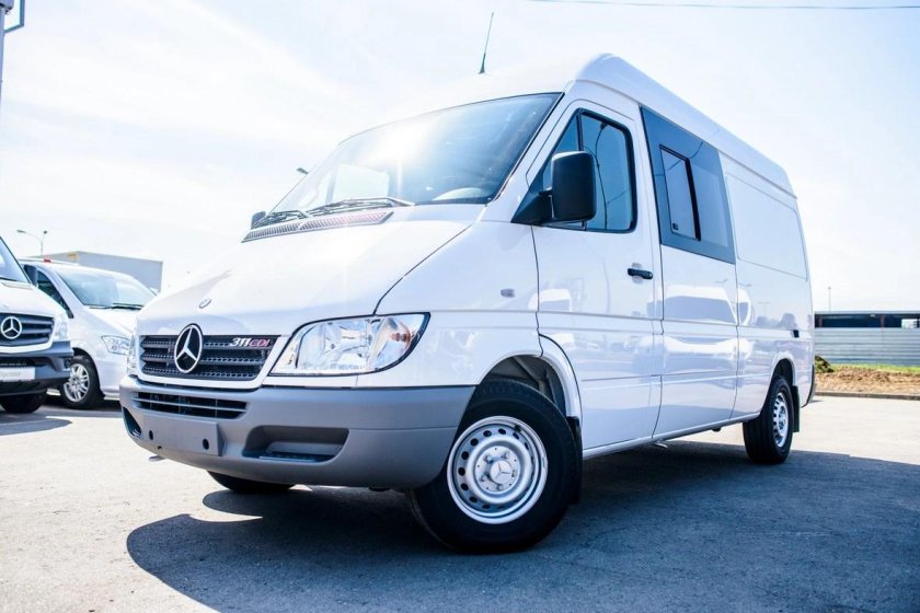 Mercedes-Benz Sprinter
