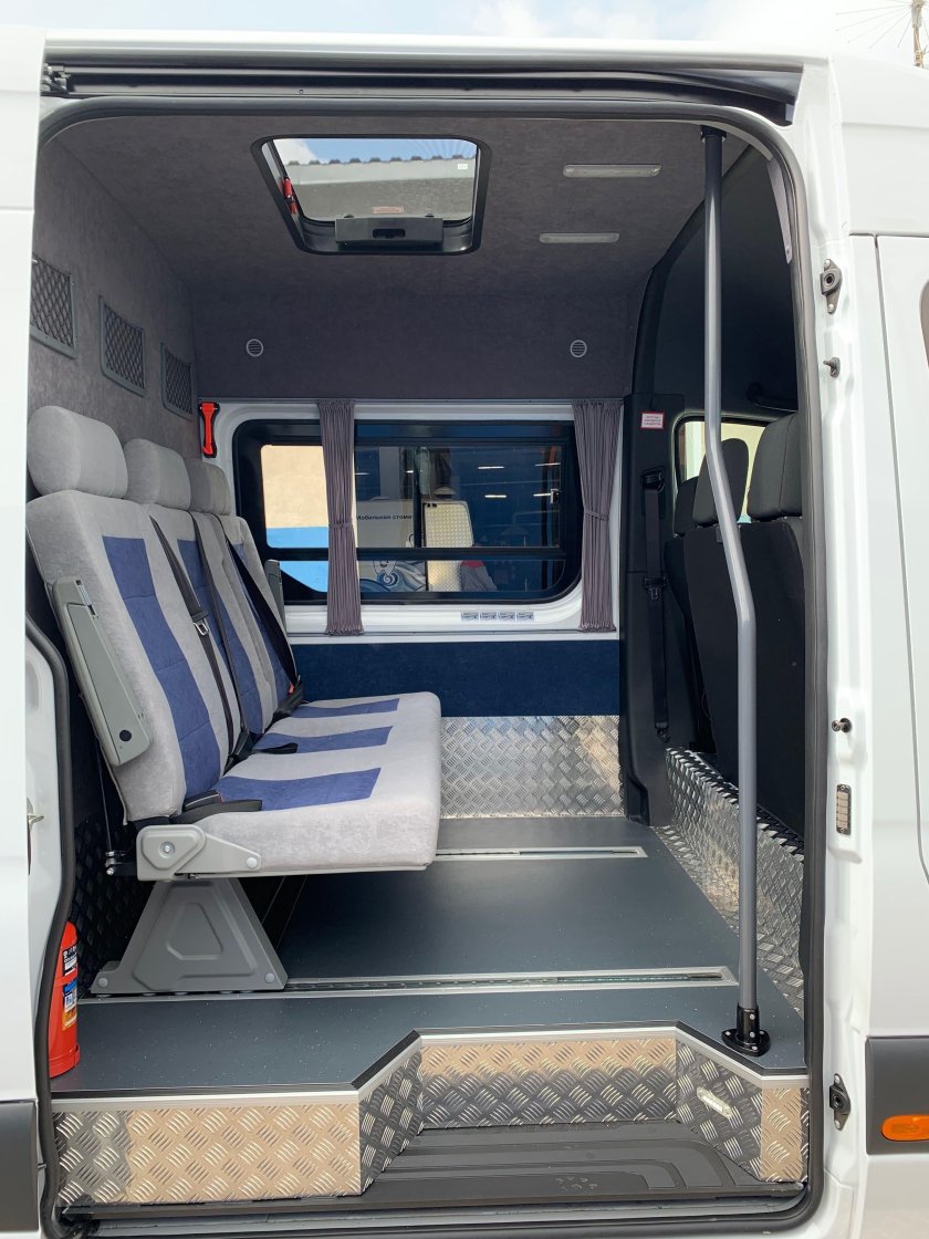 Мерседес Спринтер Грузопассажирский 2021