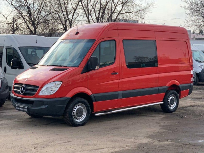 Мерседес Спринтер Комби Грузопассажирский
