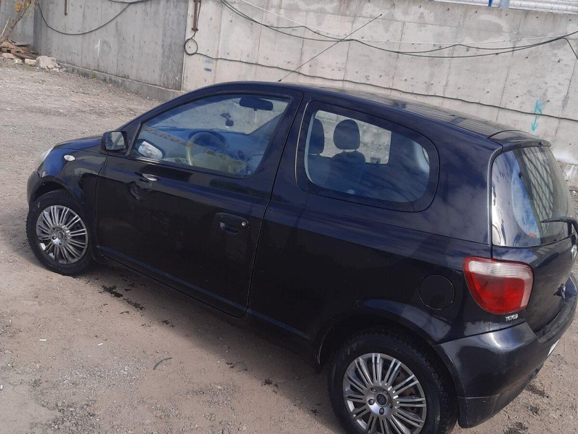 Toyota Yaris 2002