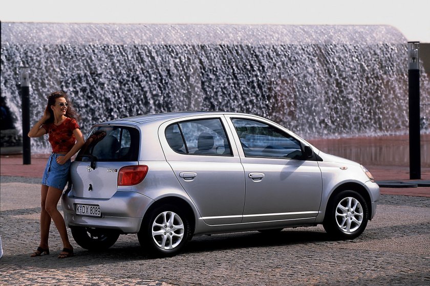 Toyota Yaris 1999