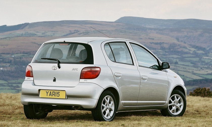 Toyota Yaris 1999