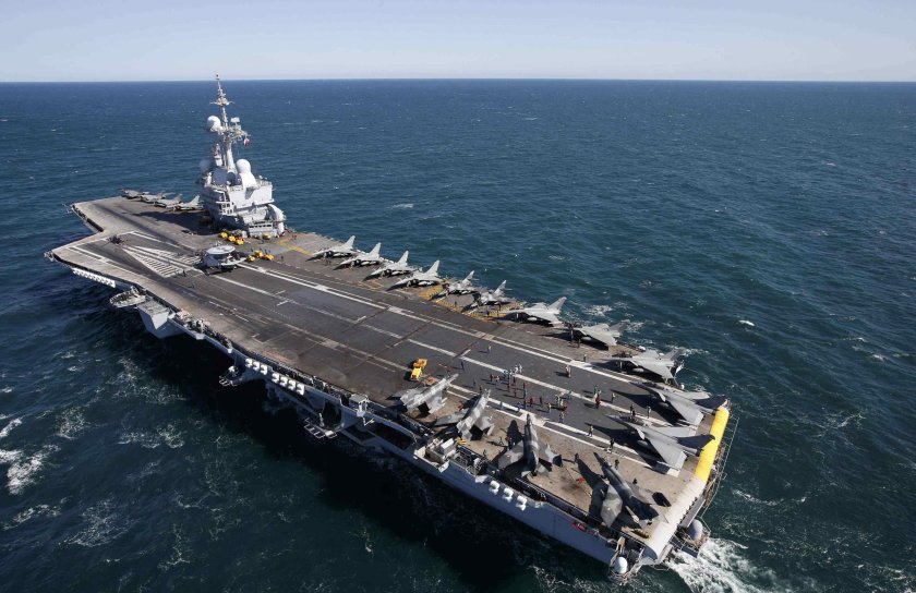 Шарль де Голль авианосец