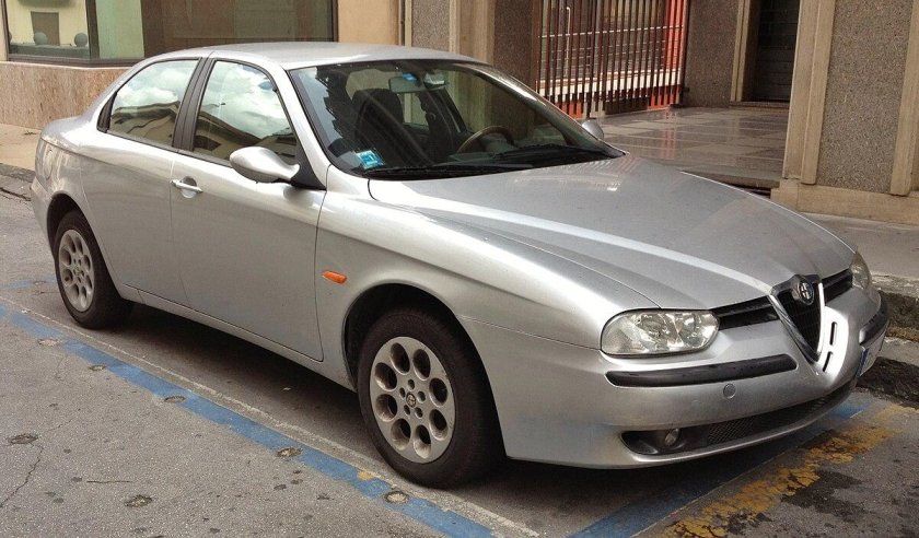 Alfa Romeo 156