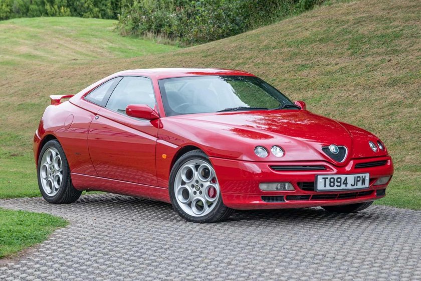 Alfa romeo gtv 2001