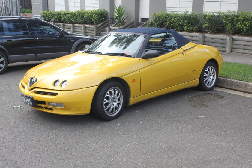 Alfa Romeo Spider 1998