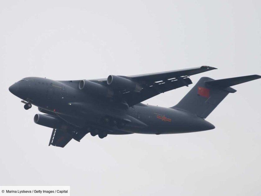 Военно-транспортный самолет Xian y-20