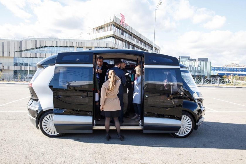 КАМАЗ-1221 Шатл беспилотный автобус