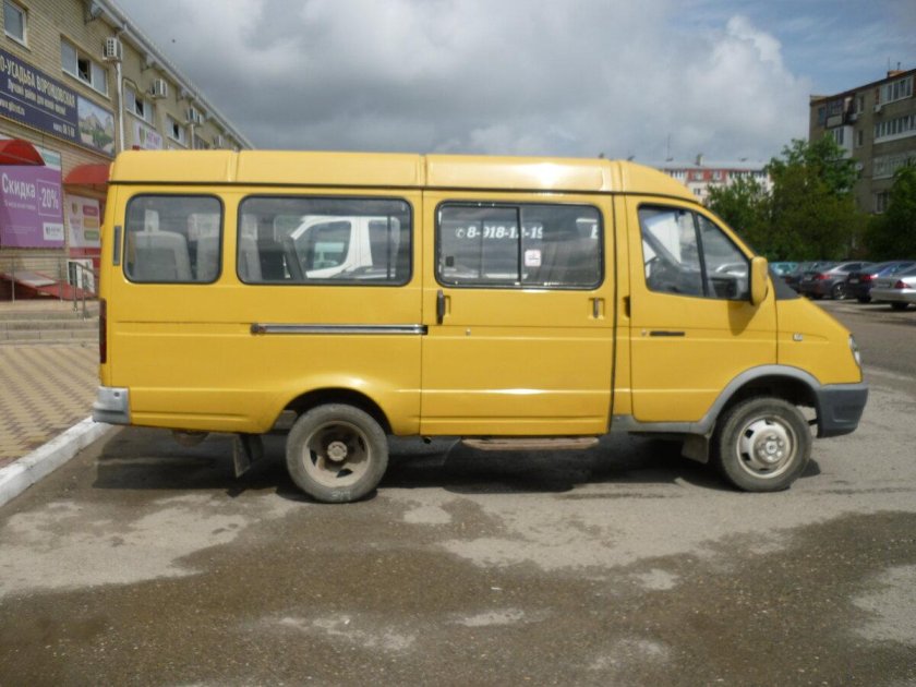 ГАЗ Газель 3221 желтая маршрутка