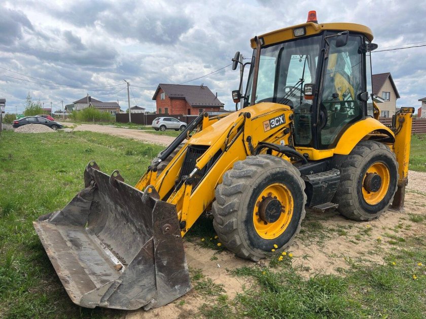 Экскаватор-погрузчик jcb 3сх