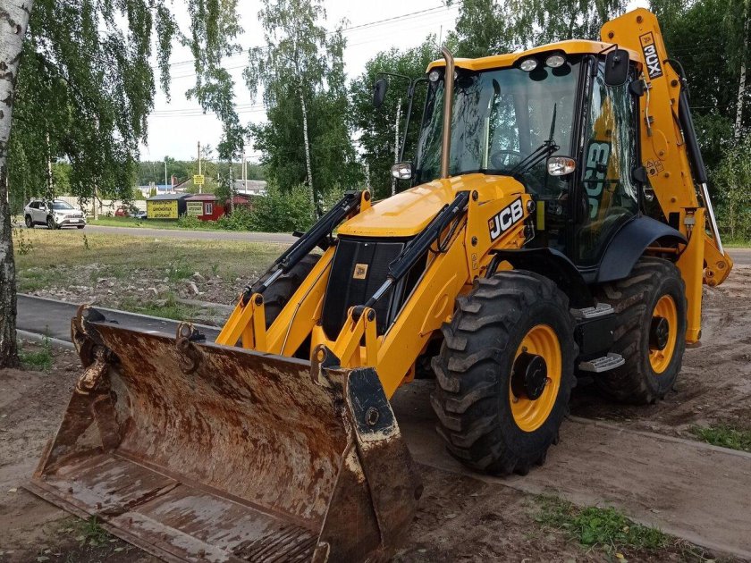JCB 214e