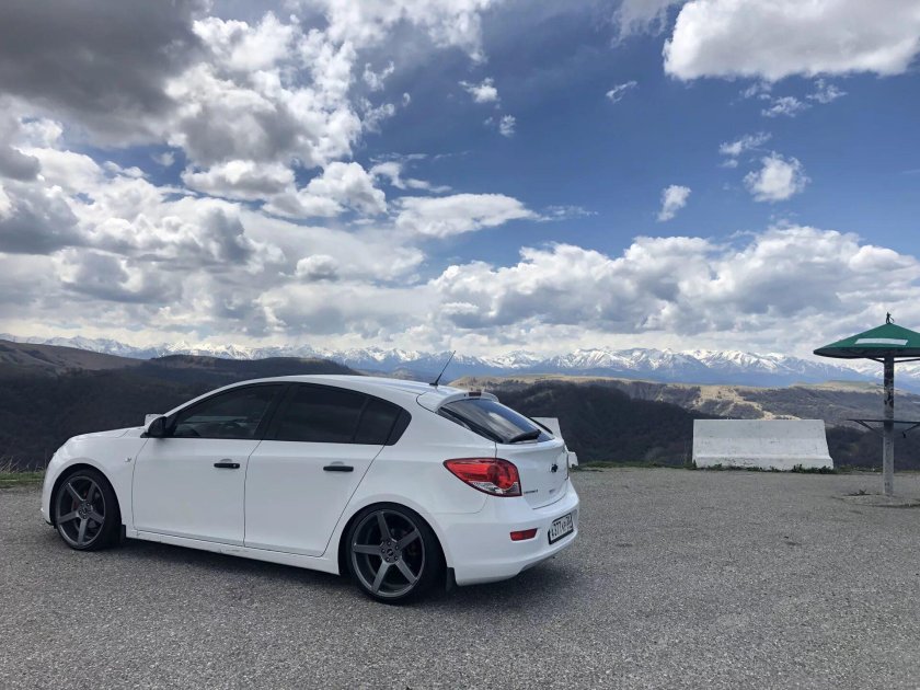 Chevrolet Cruze Hatchback Tuning