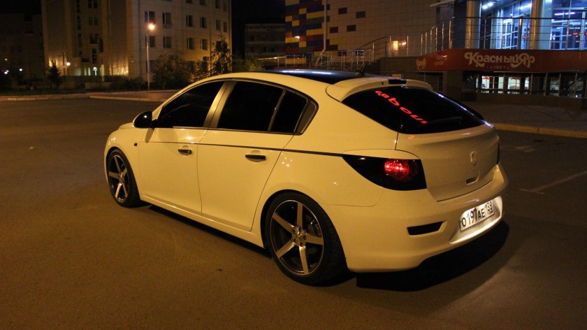 Chevrolet Cruze Hatchback Tuning