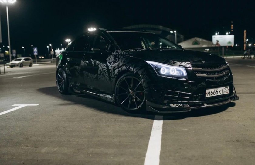 Chevrolet Cruze 2013 Black Tuning