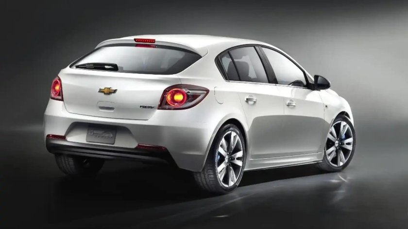 Chevrolet cruze хэтчбек 2015