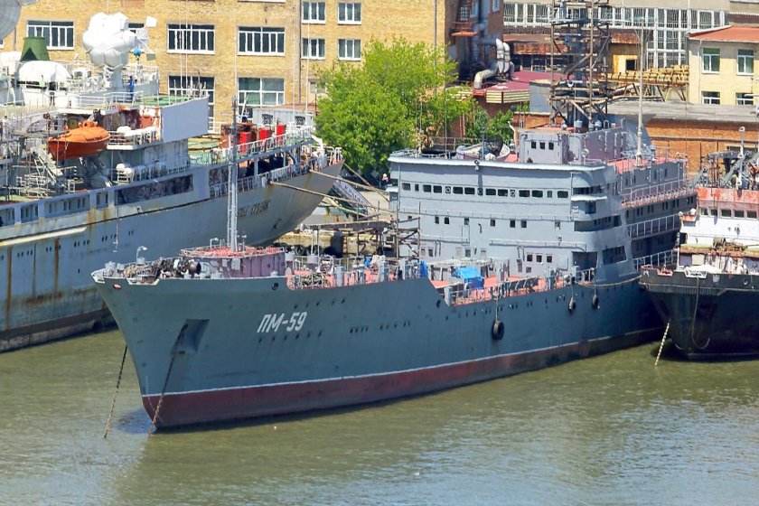 Судно ПМ-59 Владивосток